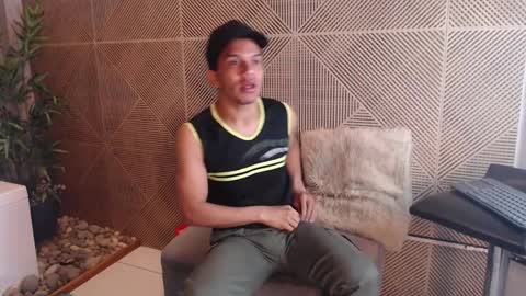 Snapshot of fabis_beaumont chatting on March 31, 2026, 11:54 am Fabis online show from March 31, 2026, 11:54 am