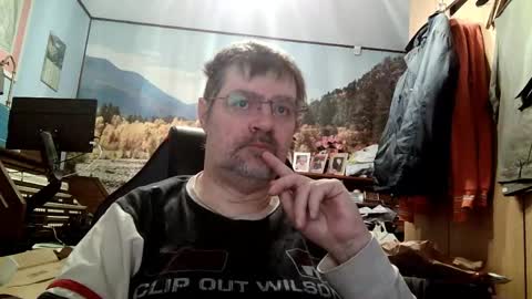 Snapshot of fabius2673 chatting on April 27, 2026, 4:43 am Fabius online show from April 27, 2026, 4:43 am