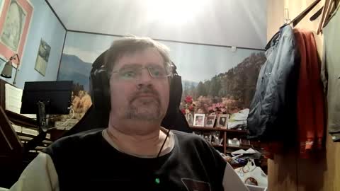 Snapshot of fabius2673 chatting on May 19, 2026, 6:53 am Fabius online show from May 19, 2026, 6:53 am