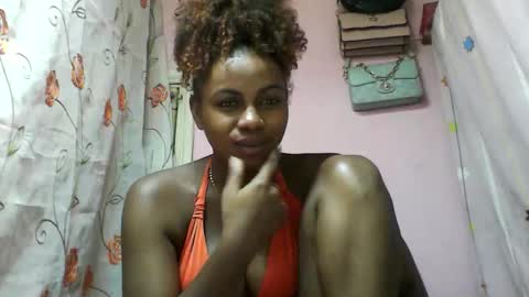 Fabriola9794 online show from March 13, 2026, 7:31 pm