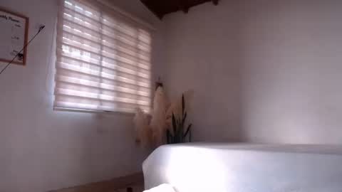 Snapshot of fabrizio_amery chatting on January 10, 2025, 9:53 pm - A N D E R online show from January 10, 2025, 9:53 pm