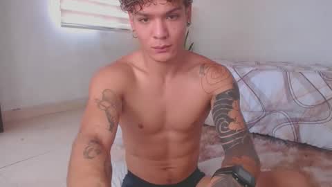 Snapshot of fabrizio_amery chatting on January 14, 2025, 5:23 pm - A N D E R online show from January 14, 2025, 5:23 pm