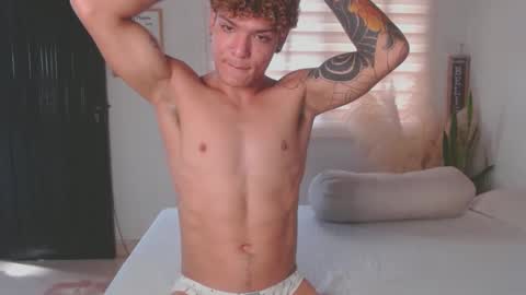 Snapshot of fabrizio_amery chatting on January 19, 2025, 8:41 pm - A N D E R online show from January 19, 2025, 8:41 pm