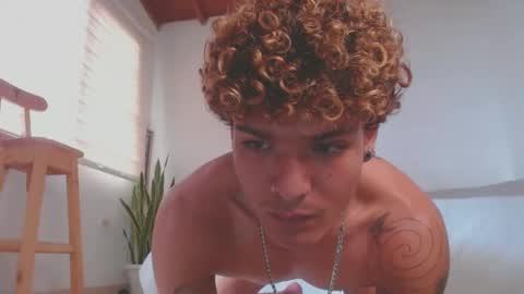 Snapshot of fabrizio_amery chatting on March 12, 2025, 8:20 pm - A N D E R online show from March 12, 2025, 8:20 pm