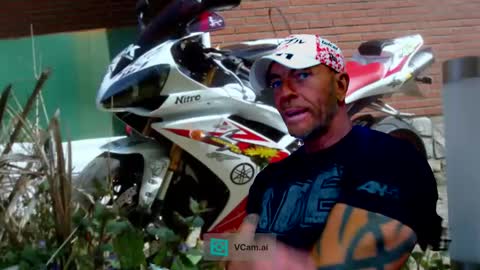 fabxxxl online show from January 25, 2025, 2:58 pm