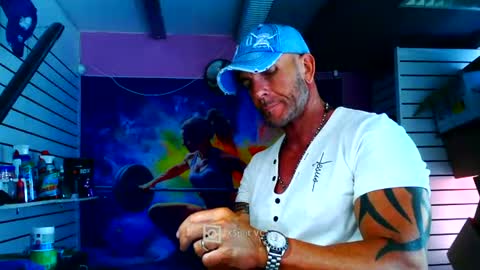 fabxxxl online show from July 9, 2026, 12:31 pm