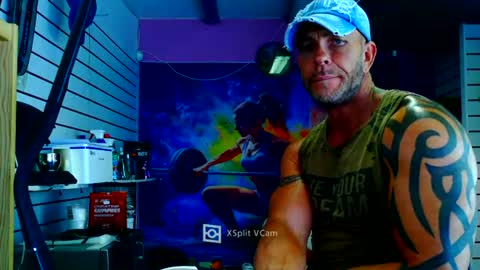fabxxxl online show from July 14, 2026, 12:33 pm