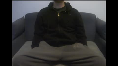 FacelessEscape online show from December 8, 2024, 12:08 pm