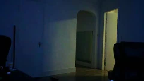 facesd online show from April 18, 2026, 2:37 am