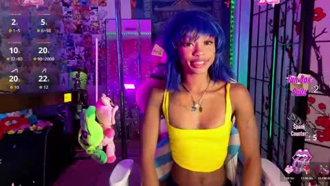 Fae and Cheta online show from May 21, 2026, 10:44 am