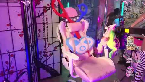 Fae and Cheta online show from July 6, 2026, 10:45 am
