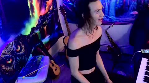 Snapshot of fairy_moan chatting on February 13, 2026, 11:17 am fairy_moan online show from February 13, 2026, 11:17 am