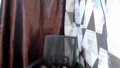 fairy_tinesxx69 online show from October 17, 2025, 8:22 pm