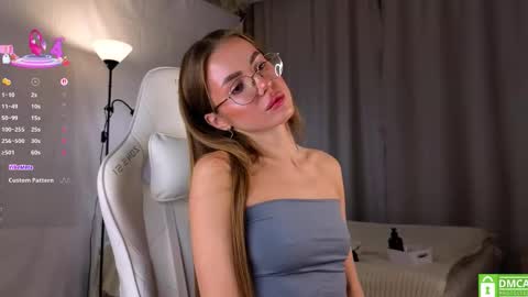 fairyfuckdust online show from September 28, 2025, 12:27 am