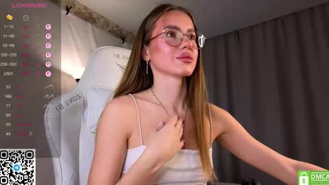 fairyfuckdust online show from October 5, 2025, 12:09 am