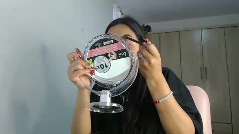 fairylatin online show from February 15, 2025, 11:50 am