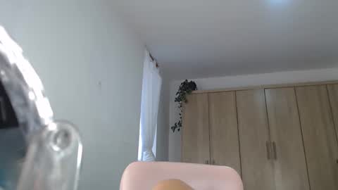 fairylatin online show from February 26, 2025, 11:52 am