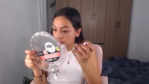 fairylatin online show from March 6, 2025, 9:14 am