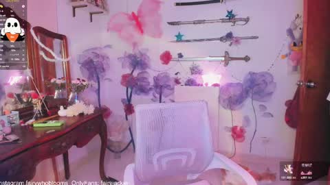  Jackie Cosplayer  online show from February 18, 2025, 3:53 am