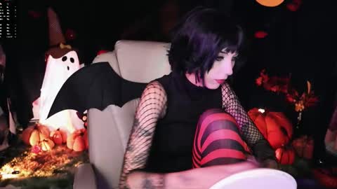  Jackie Cosplayer  online show from October 29, 2025, 4:37 am