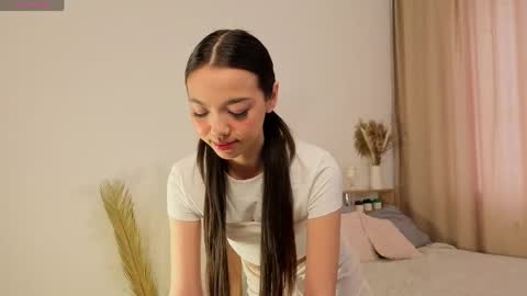 My name is Milisa  online show from May 4, 2026, 9:16 am