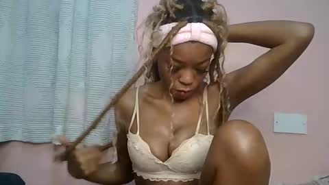 Snapshot of faizah_ chatting on May 25, 2026, 9:15 am faizah_ online show from May 25, 2026, 9:15 am
