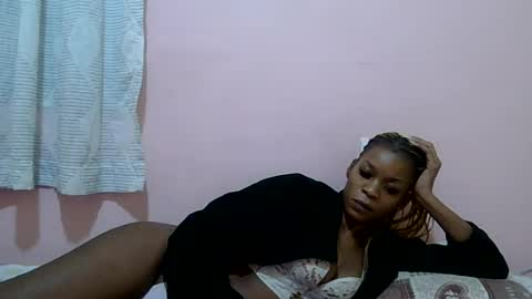 Snapshot of faizah_ chatting on June 11, 2026, 11:25 pm faizah_ online show from June 11, 2026, 11:25 pm