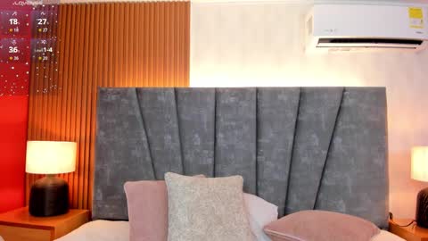  Leila.... online show from November 3, 2025, 12:28 pm