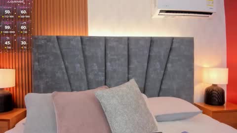  Leila.... online show from December 19, 2025, 12:34 pm