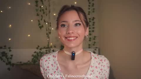 Kaori online show from November 2, 2025, 7:05 pm