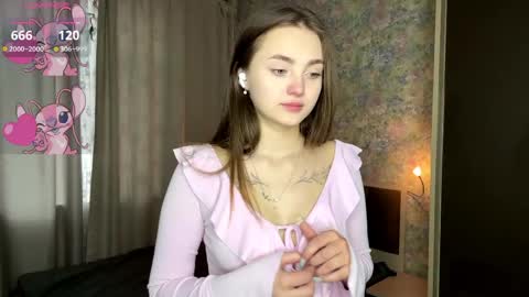 Erika online show from April 17, 2026, 5:10 am