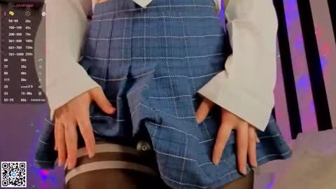 Emilia online show from November 16, 2025, 4:18 am