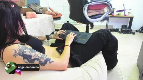 Megan    630  1330 -5 online show from April 1, 2026, 1:52 pm