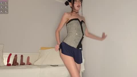 Miya online show from March 21, 2026, 10:35 pm