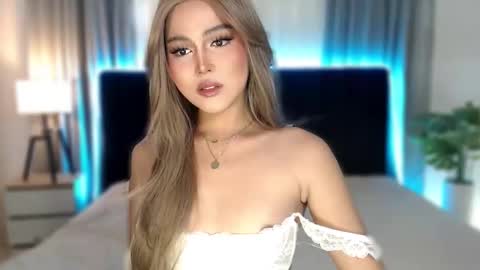 Belly Conklin online show from December 1, 2025, 5:34 am