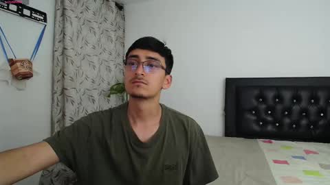 FallGays online show from September 21, 2025, 11:17 pm