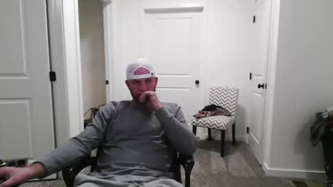 Daddy online show from November 30, 2025, 5:55 am