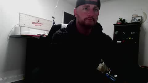 Daddy online show from January 18, 2026, 6:01 pm