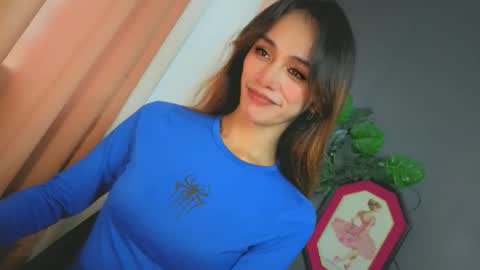 Snapshot of familystroke_twinny8 chatting on November 10, 2025, 8:57 am Alexandra x Alexandro online show from November 10, 2025, 8:57 am