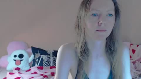 BUNNYGal online show from March 20, 2026, 4:06 am