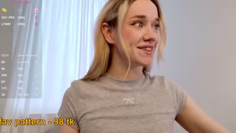 Snapshot of fancyamelia chatting on October 1, 2025, 12:55 pm fancyamelia online show from October 1, 2025, 12:55 pm