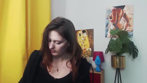 Nadine online show from January 13, 2025, 12:24 pm