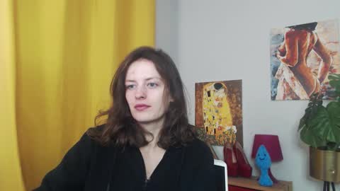 Nadine online show from October 20, 2025, 4:46 am