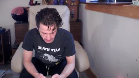 Snapshot of fanfriction chatting on March 8, 2026, 3:38 pm Fan Friction online show from March 8, 2026, 3:38 pm