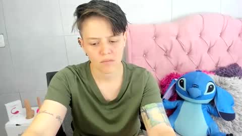 FANNY online show from November 12, 2025, 2:34 am