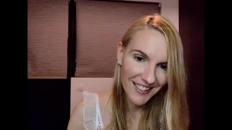 Fanny online show from January 4, 2025, 4:23 am