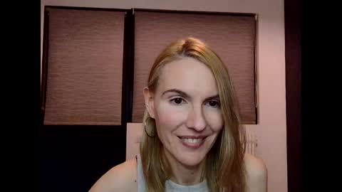 Fanny online show from January 7, 2025, 7:06 pm