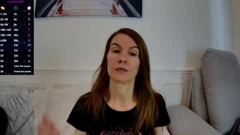Snapshot of fanny_posy chatting on May 4, 2026, 10:55 am Fanny online show from May 4, 2026, 10:55 am