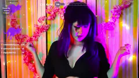 Snapshot of fantastic_fairy chatting on November 4, 2025, 10:42 pm Fairy online show from November 4, 2025, 10:42 pm