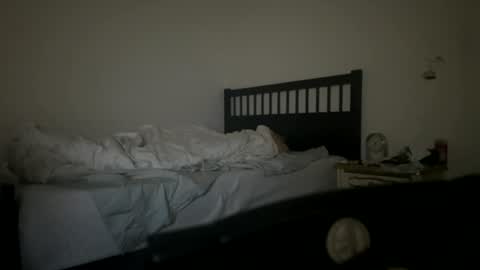 my mind is craving even when I sleep... online show from August 6, 2026, 9:22 am